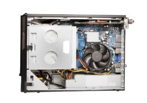 主婦が夜間にPC使用時の音対策にはどのような方法がある？