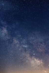 主婦が夜にできる副業で稼げるジャンルは？